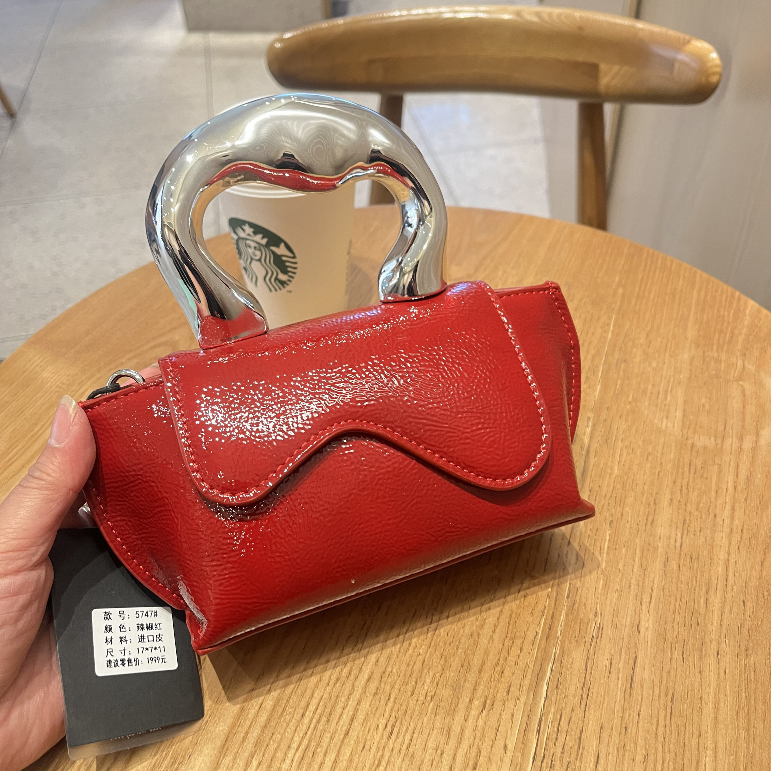 高级感小众设计女包2025新款百搭斜挎包独特手提包斜挎小包小方包,箱包皮具/热销女包/男包,通用款女包,淘宝优惠券,粉丝福利购,淘宝优惠卷