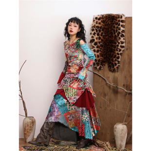 畔喜鱼一新中式秋冬丝绒红色拼接花卉半身裙不规则古着感撞色长裙