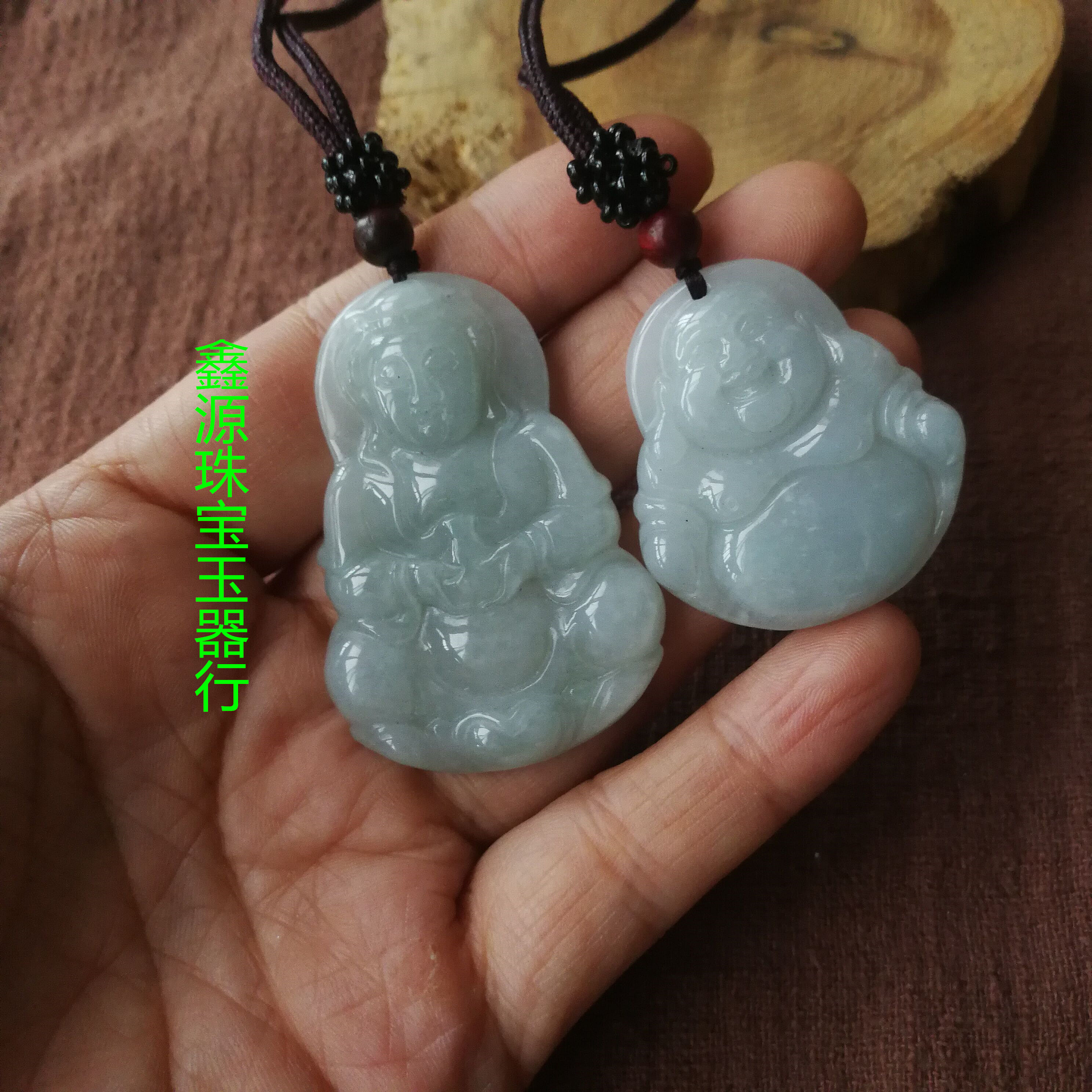 新款包邮缅甸翡翠观音弥勒佛玉佛吊坠男女款情侣玉石吊坠挂件送证