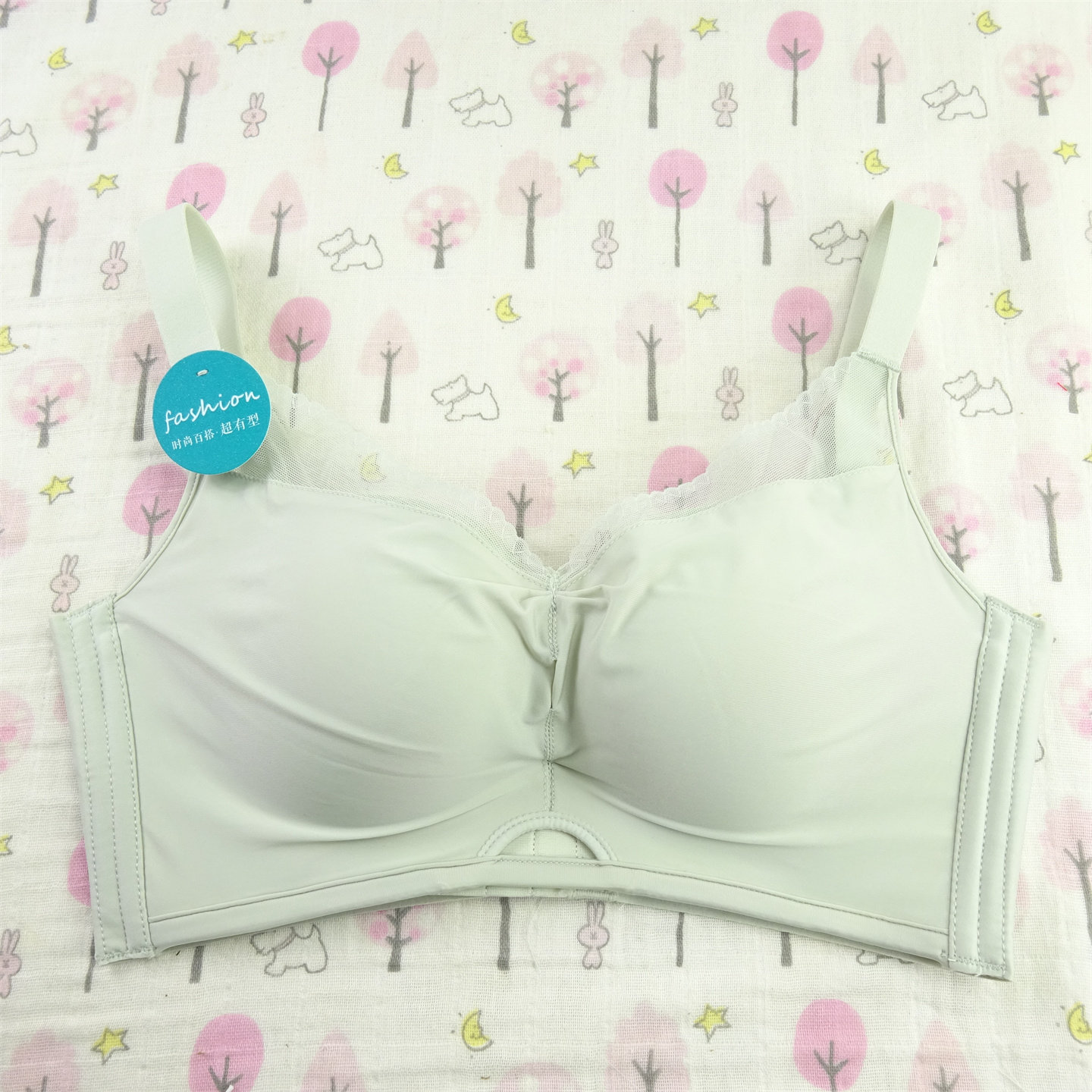 洛佳玲3305无钢圈小胸AB杯中厚聚拢文胸女收副乳调整型显大内衣,女士内衣/男士内衣/家居服,文胸,淘宝优惠券,粉丝福利购,淘宝优惠卷