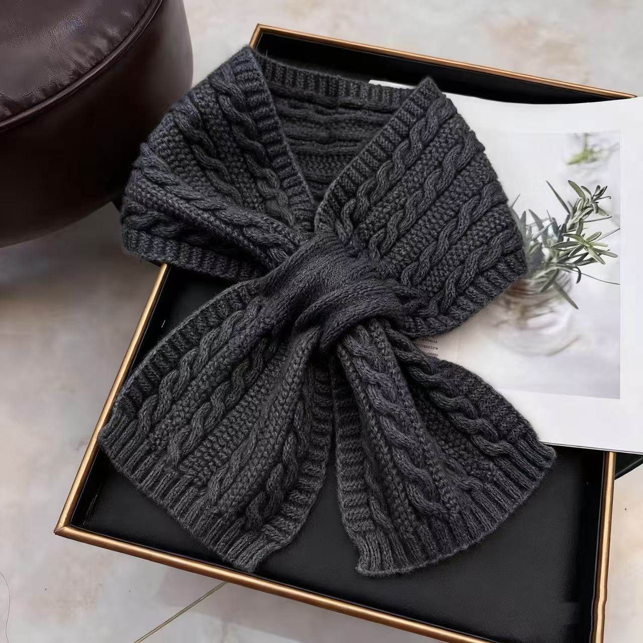 韩版ins保暖针织麻花围脖女生秋冬季懒人交叉小领巾韩版毛线围巾