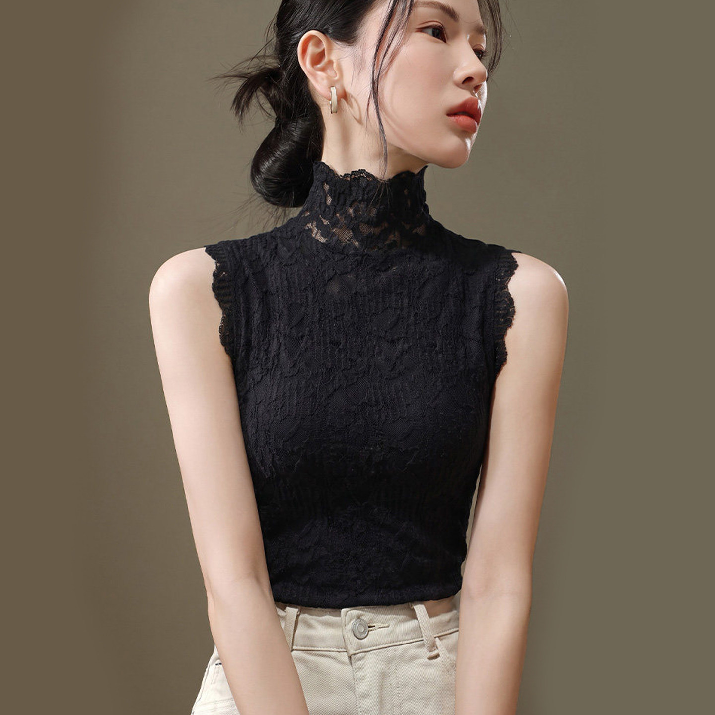 轻熟内搭高领无袖蕾丝背心女秋装