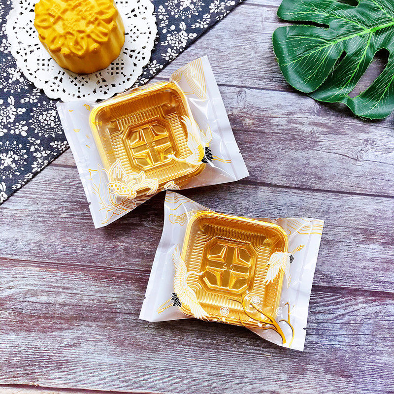 新款100克金色仙鹤混搭款月饼包装125克中秋蛋黄酥烘焙类机封袋子