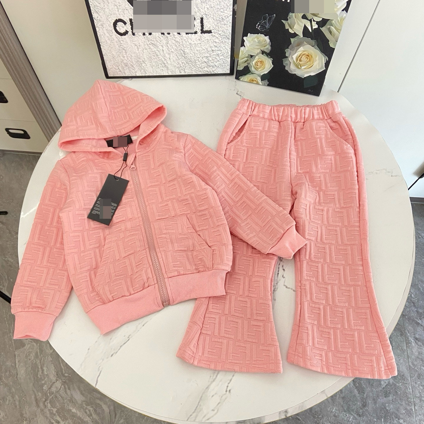 女童圆领压花连帽套头卫衣喇叭裤