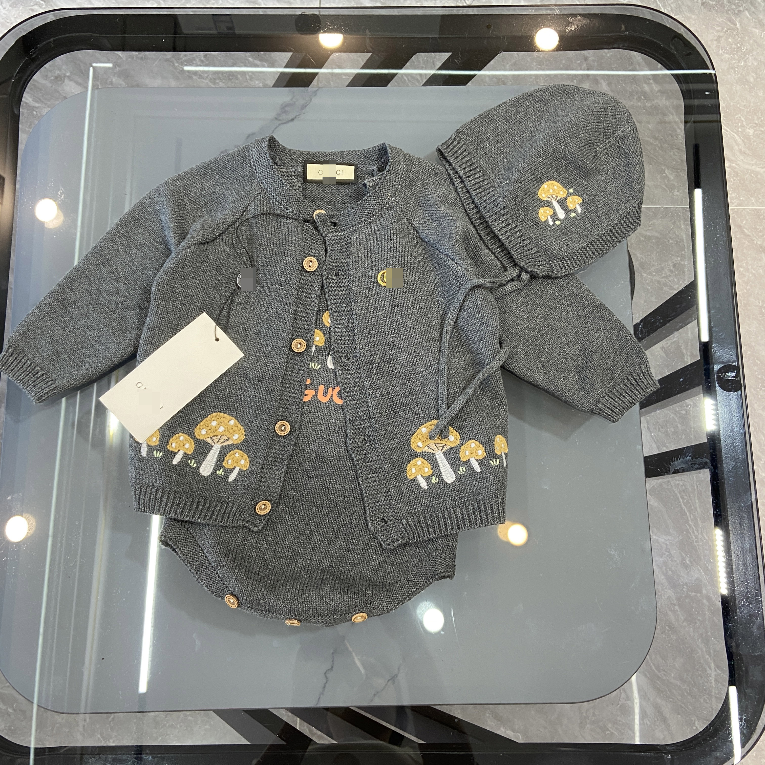 婴儿连体衣爬爬服套装