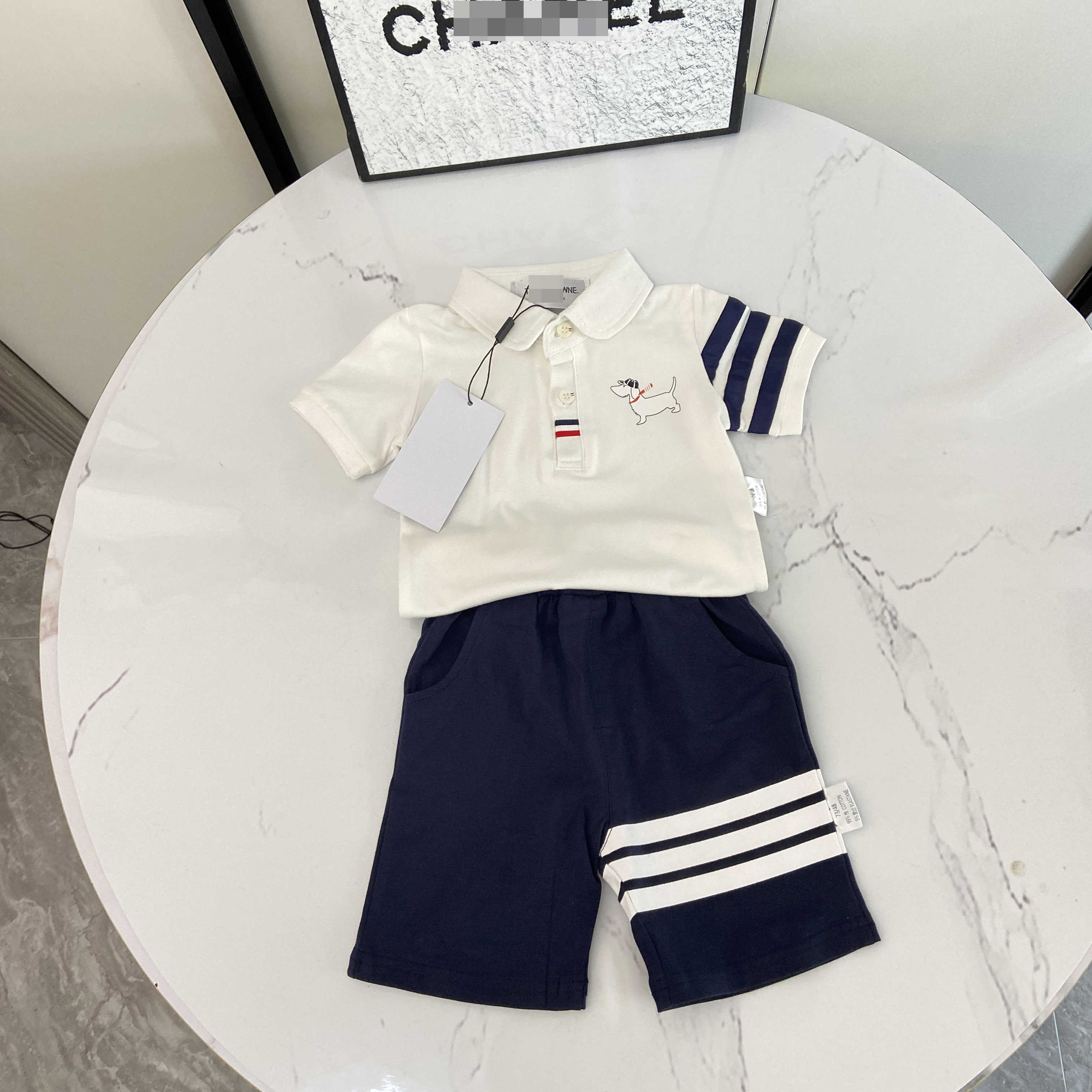 男孩短袖短裤套装学院风衣服