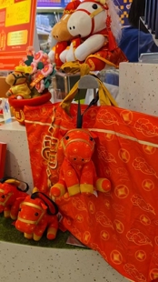 香港版金枪六十骏马摆件公仔包挂件钥匙扣浪漫勇士模型新年款袋子