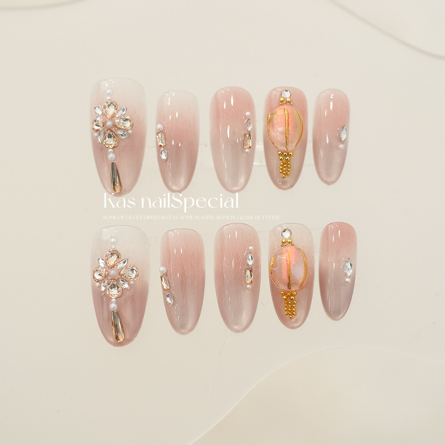 「粉黛流苏」冰透穿戴甲纯手工镶钻国风仙气2025巨好看美甲过年甲,彩妆/香水/美妆工具,穿戴甲/甲片,淘宝优惠券,粉丝福利购,淘宝优惠卷