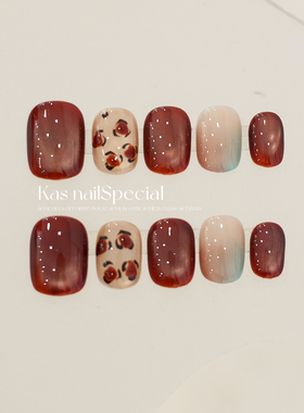 「落樱红露」纯手工手绘秋冬美拉德气质款2025年新款美甲穿戴甲