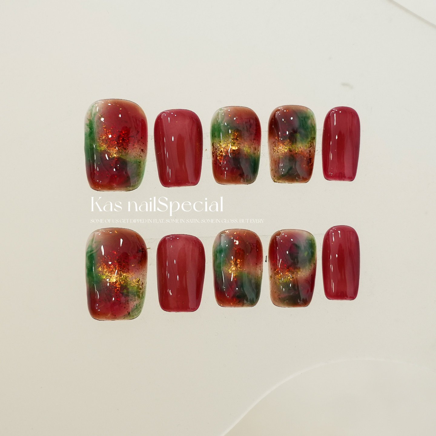 「红酒森林」纯手工酒红秋冬美甲高级感2025年新款短甲穿戴甲贴片,彩妆/香水/美妆工具,穿戴甲/甲片,淘宝优惠券,粉丝福利购,淘宝优惠卷