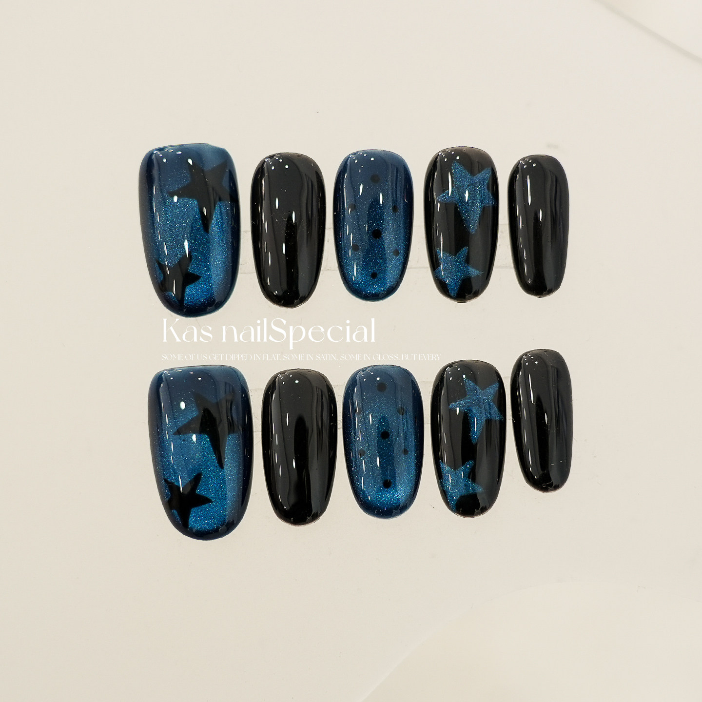 「深海蓝星」高级感复古深蓝猫眼穿戴甲短款百搭显白纯手工美甲,彩妆/香水/美妆工具,穿戴甲/甲片,淘宝优惠券,粉丝福利购,淘宝优惠卷