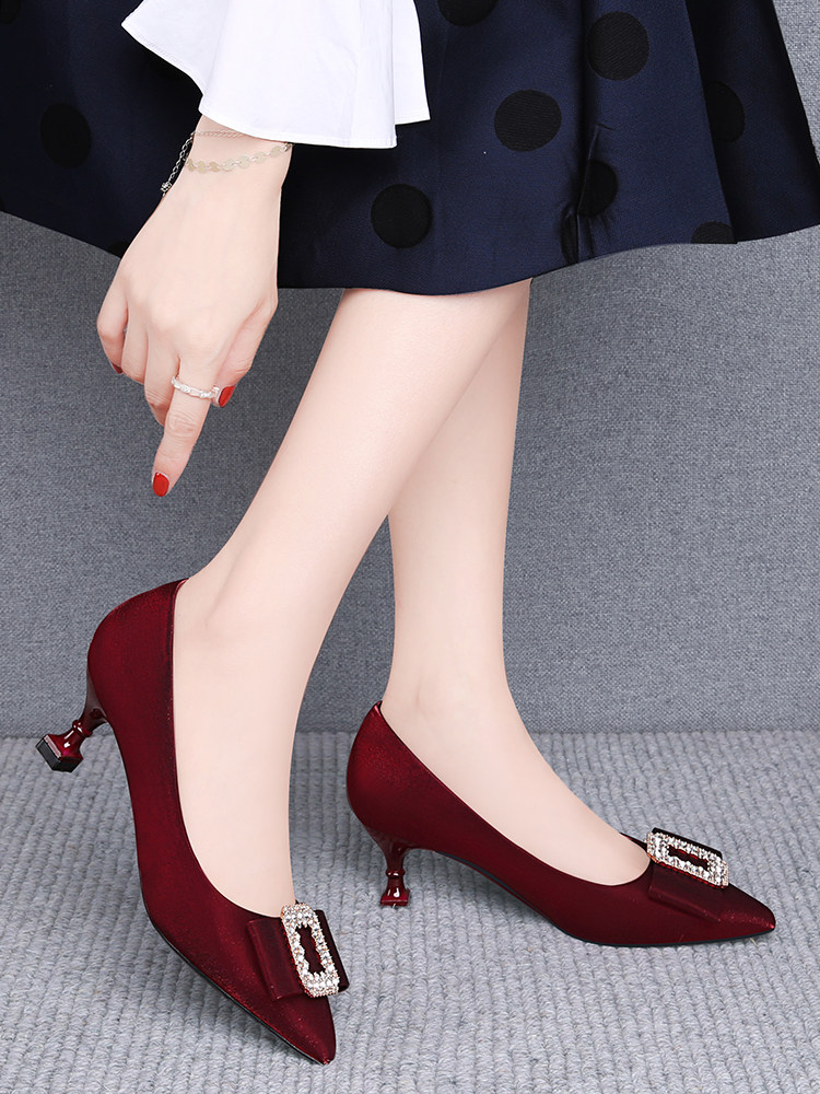 RED STILETTO HEELS HIGH HEELS FEMALE HAPPY MOTHER-IN-LAW SINGLE SHOES CHEONGSAM SHOES 2024 SMALL HEELS WEDDING WEDDING MOM SHOES