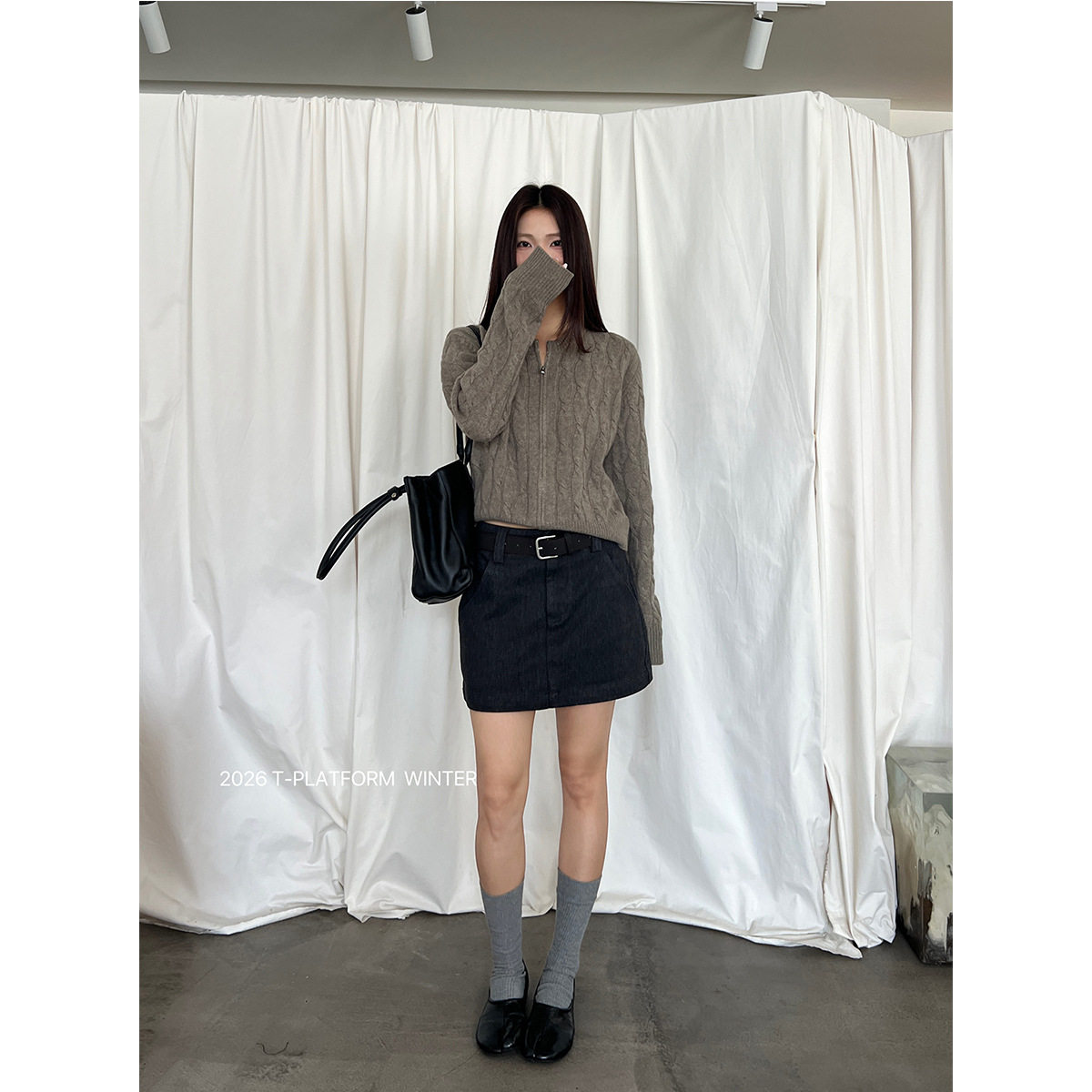 T-PLATFORM广州十三行正品 2026冬季加厚高腰显瘦百搭短裙女26185