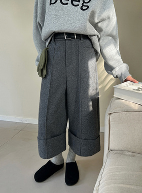 ［T台］T-PLATFORM广州十三行 秋冬设计感羊毛休闲七分裤女22622