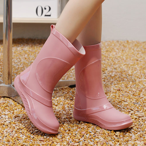 时尚中筒女士雨鞋pvc防水防滑雨靴女装水鞋新款胶鞋外出雨天套鞋