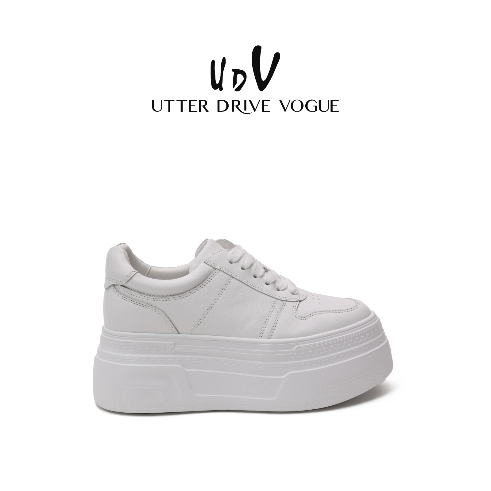 UDV小白鞋女款2025新款秋季休闲鞋厚底板鞋配裙子超级好看小白鞋