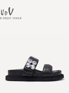 UDV2024春夏真皮软羊皮时尚拖鞋圆头平底四叶草钻女鞋休闲沙滩鞋