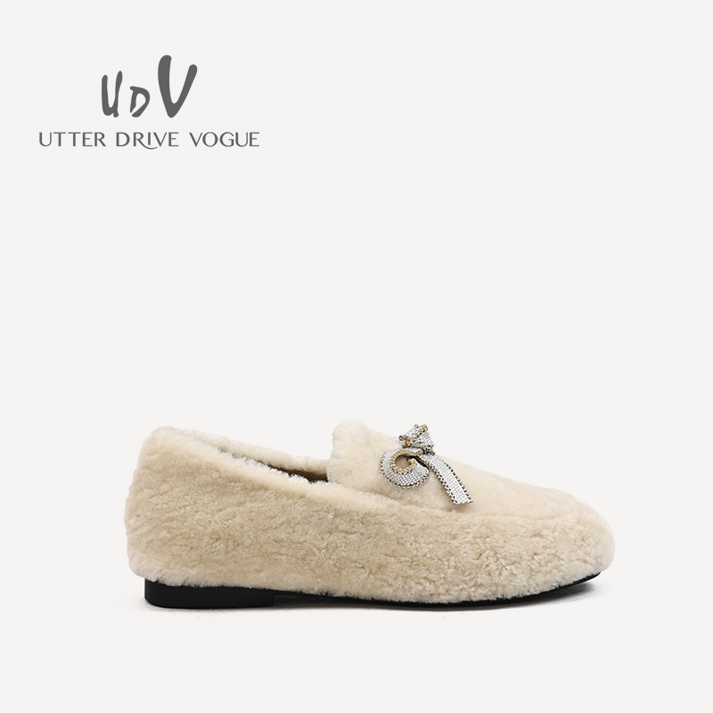 UDV2024秋冬新品羊毛卷休闲时尚棉鞋圆头平底女鞋毛豆豆加绒瓢鞋