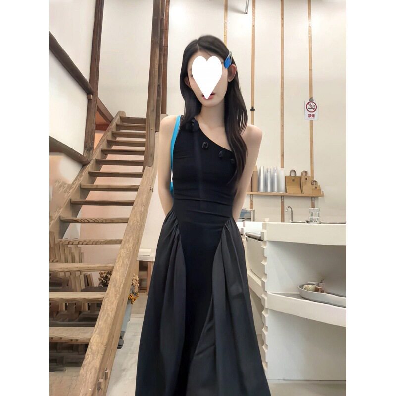 热卖韩系斜领压褶收腰连衣裙