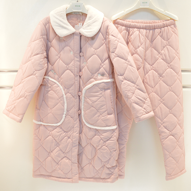 时尚保暖雅纶丝家居服品牌女士