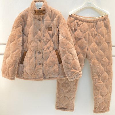 舒适时尚夹棉家居服妮可雅女士