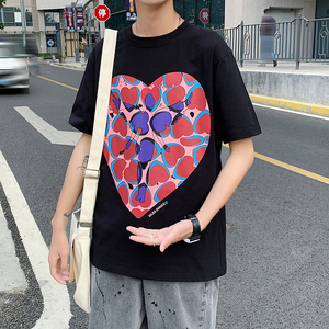港风时尚爱心印花短袖T恤男夏季潮流中袖情侣装体恤衫T125图片