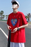 港风ins潮流爱心印花短袖T恤男纯棉潮流ins半袖情侣装T124，男装T恤，电商A089-1