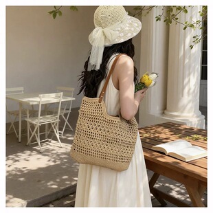 休闲度假风草编包包女2026新款编织包大容量拉链托特包沙滩单肩包