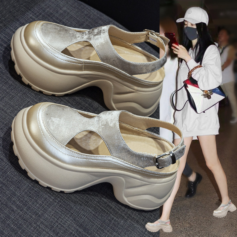 包头镂空凉鞋女夏季外穿2026新款爆款超火厚底小个子增高罗马女鞋