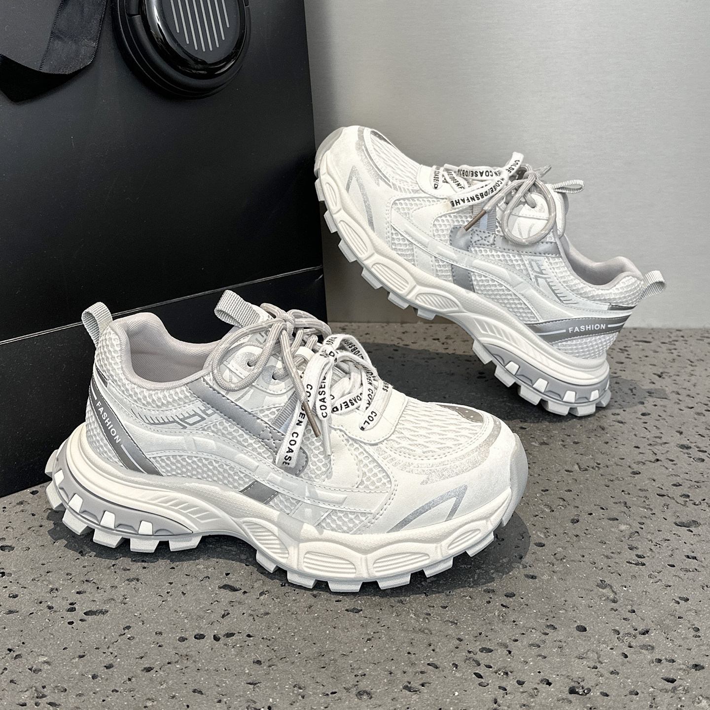 巨好看不累脚老爹鞋女2026春季新款百搭厚底增高运动休闲跑步鞋潮,女鞋,时尚休闲鞋,淘宝优惠券,粉丝福利购,淘宝优惠卷