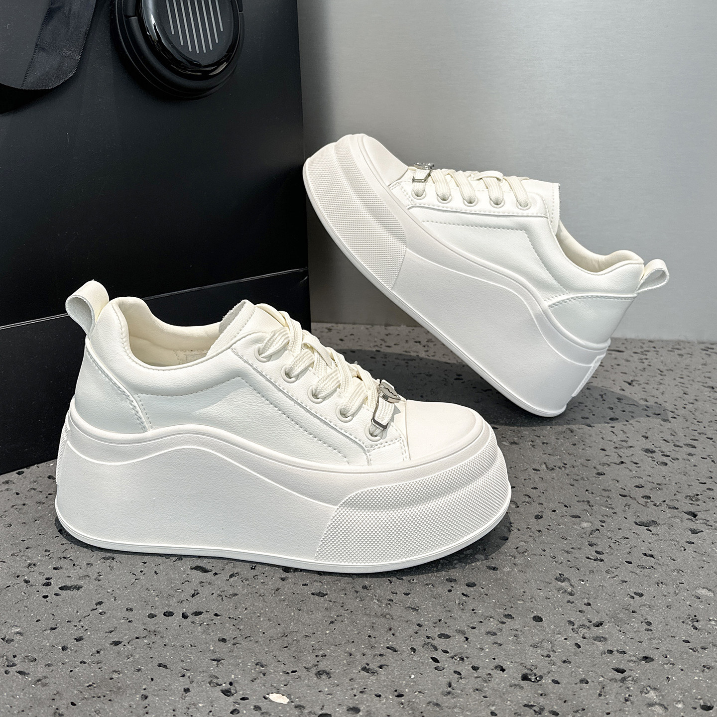 真皮内增高小白鞋女2026春季新款时尚百搭7CM厚底小个子休闲单鞋,女鞋,时尚休闲鞋,淘宝优惠券,粉丝福利购,淘宝优惠卷