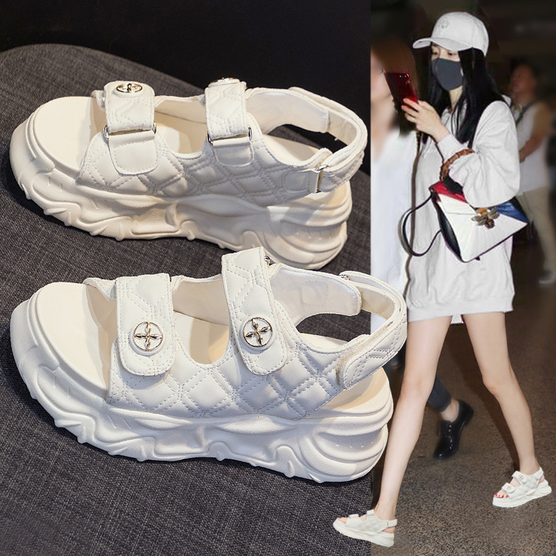 厚底松糕增高凉鞋女2025年新款夏季网红爆款百搭罗马运动沙滩拖鞋