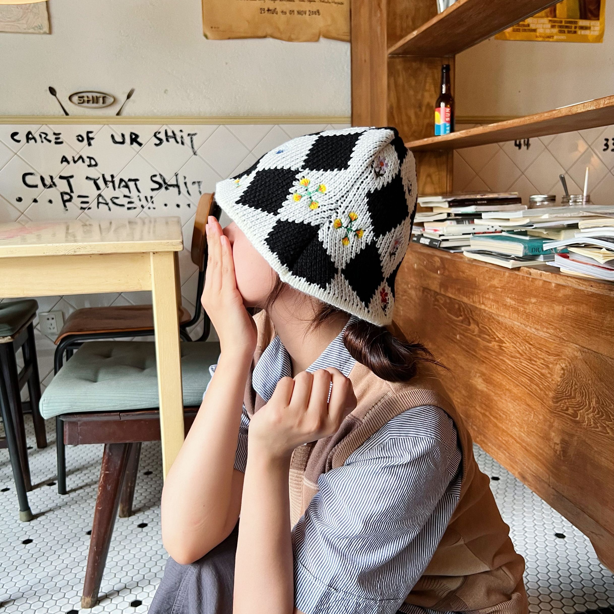 毛线帽休闲韩系女秋冬短檐刺绣