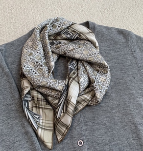 藤编旧梦 100%桑蚕丝丝巾女86CM 复古文艺腔调真丝意罗绸披肩