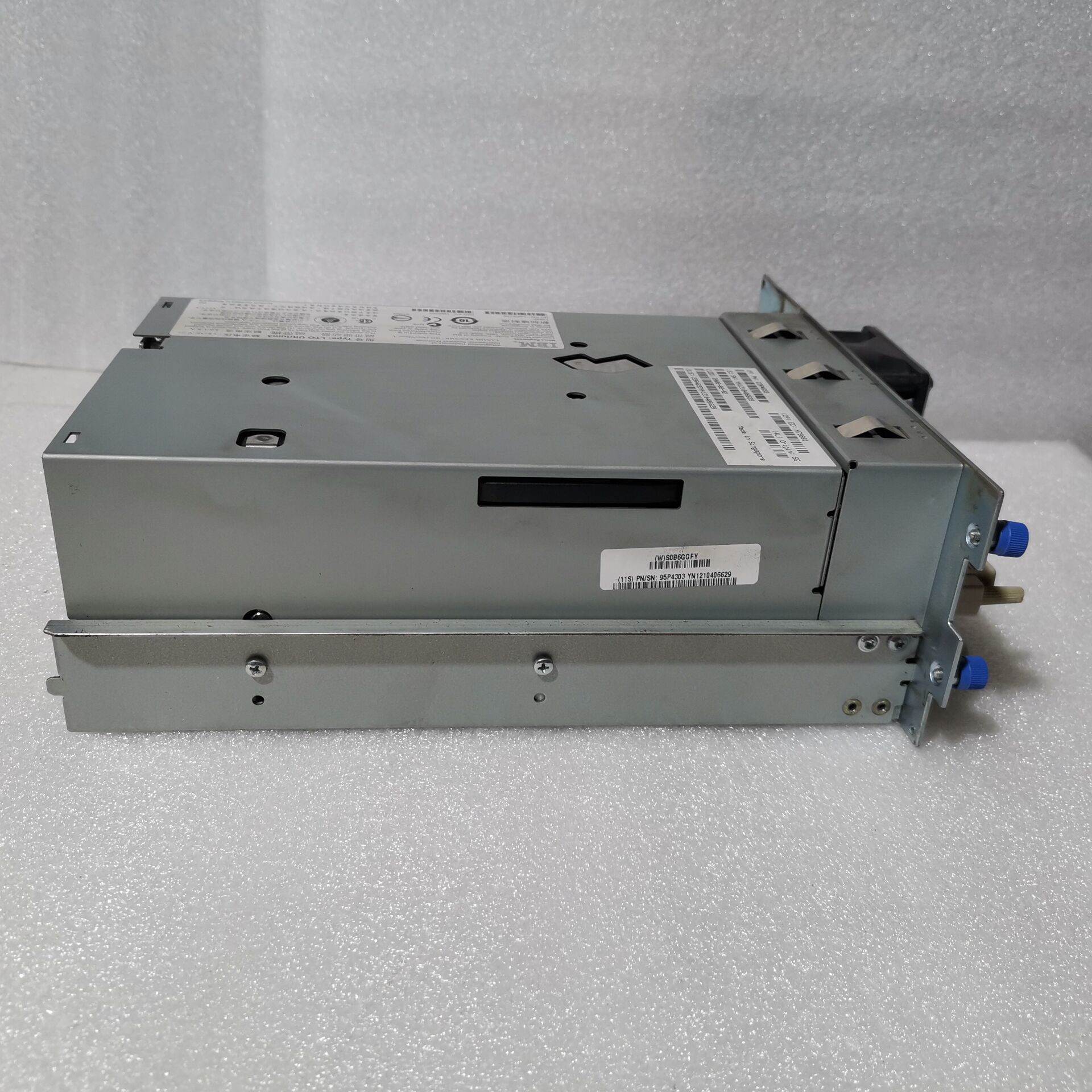 IBM 45E2388 23R4693 24R2126 LTO3 SCSI磁带机驱动器非实价