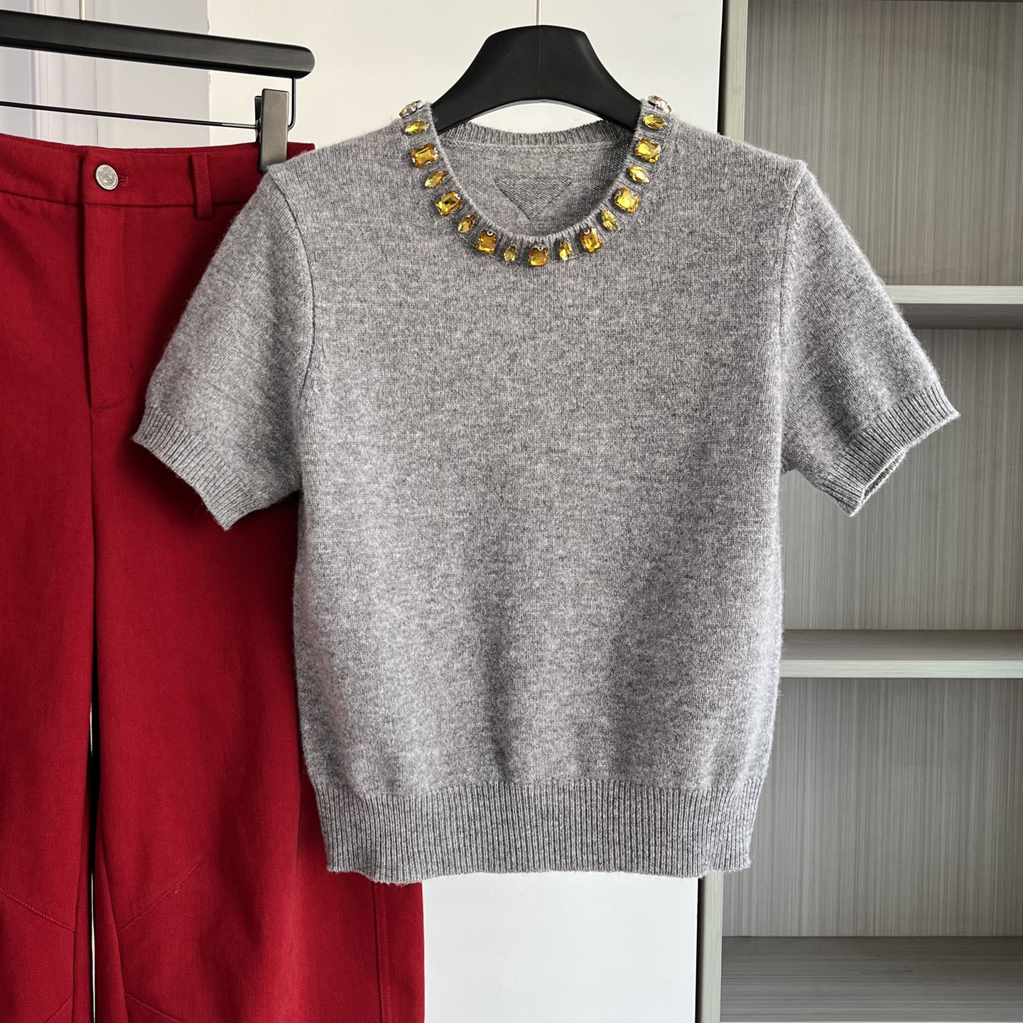 法式小众钉珠圆领短袖T恤女2026新款百搭质感打底衫上衣绵羊毛衫,女装/女士精品,T恤,淘宝优惠券,粉丝福利购,淘宝优惠卷