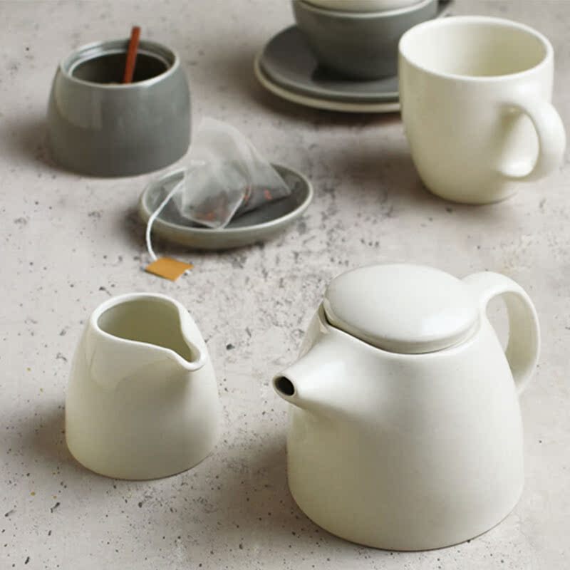利快日式陶瓷茶壶 日本进口kinto简约泡茶壶茶杯碟子套装|msdalam kategori pinggan mangkuk, set teh, teko - dari Buy2taobao.com untuk memberikan perkhidmatan ejen Taobao profesional membeli
