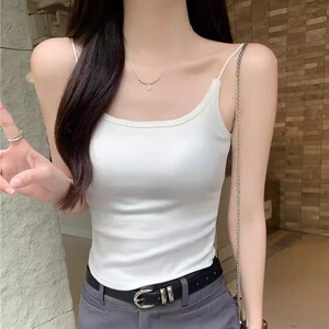 2025年新款吊带背心女夏季小众设计感打底内衣可外穿带胸垫小吊带