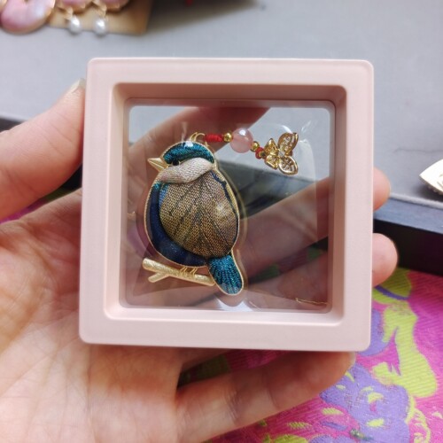 真丝手工呆萌鸟压襟成品