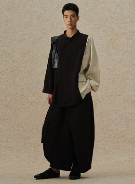 【MORIN KHUUR 牧仁】斜门襟薄款拼接西装