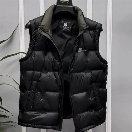 云枢优衣馆冬季新时尚轻薄男士立领羽绒马甲百M搭气质保暖无袖坎