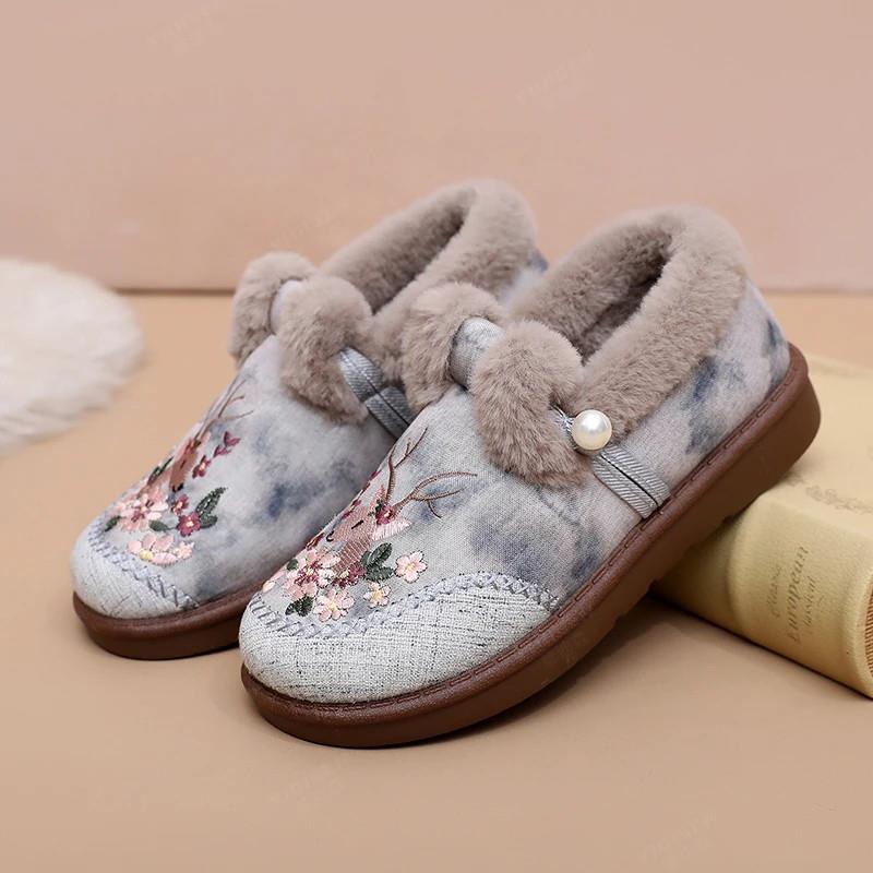 聚多金尊贵品S质老北京布鞋冬棉鞋加绒保暖软底刺绣布鞋中老年妈