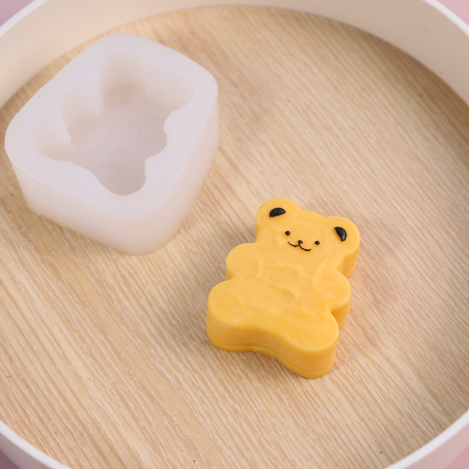 立体小熊饼干香薰蜡烛硅胶模具DIY手工翻糖慕斯烘焙石膏滴胶模具