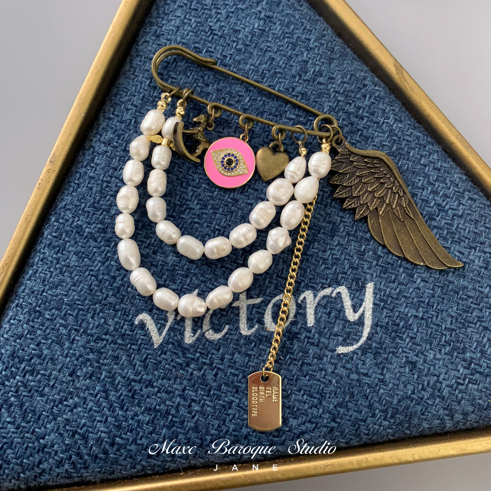 MAXC设计款天然巴洛克异形珍珠胸针复古多层链条西装毛衣外套别针