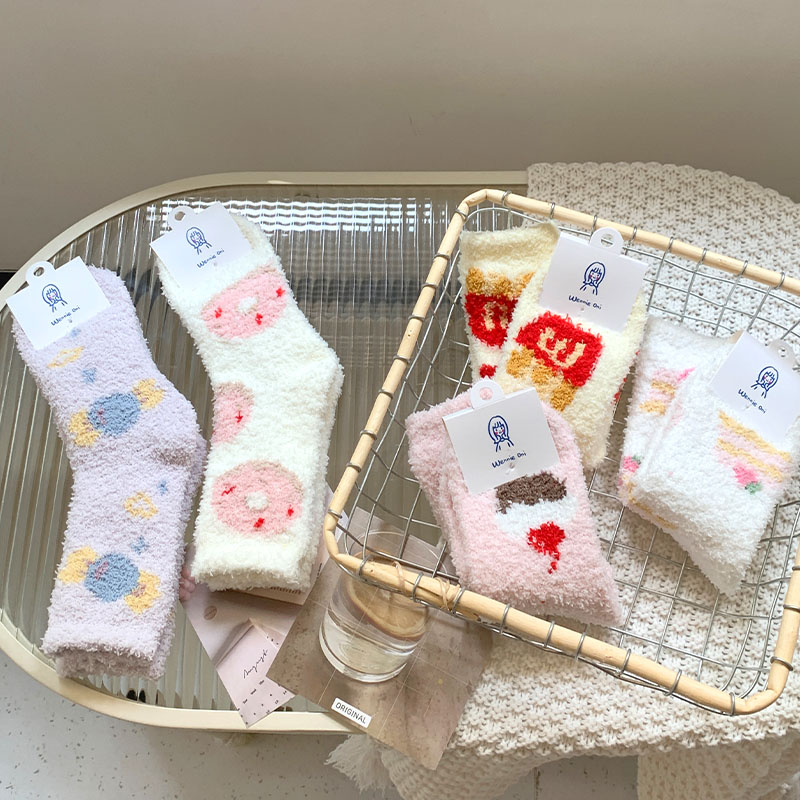 日系可爱风保暖毛绒绒室内地板袜