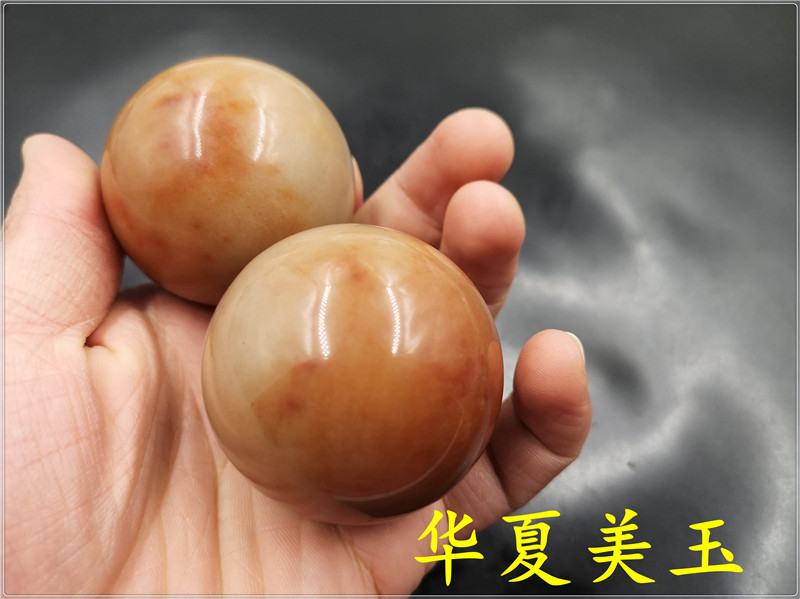 天然手玩件新疆金丝玉