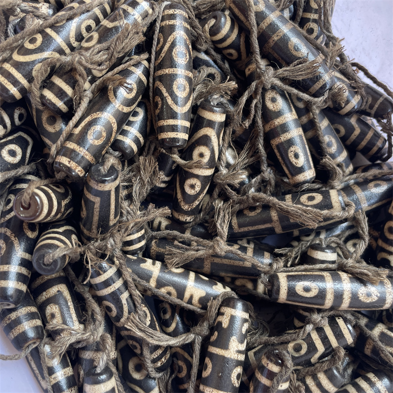 华夏美玉 复古做旧天珠玛瑙勒勒子 老玛瑙筒珠散珠 散批