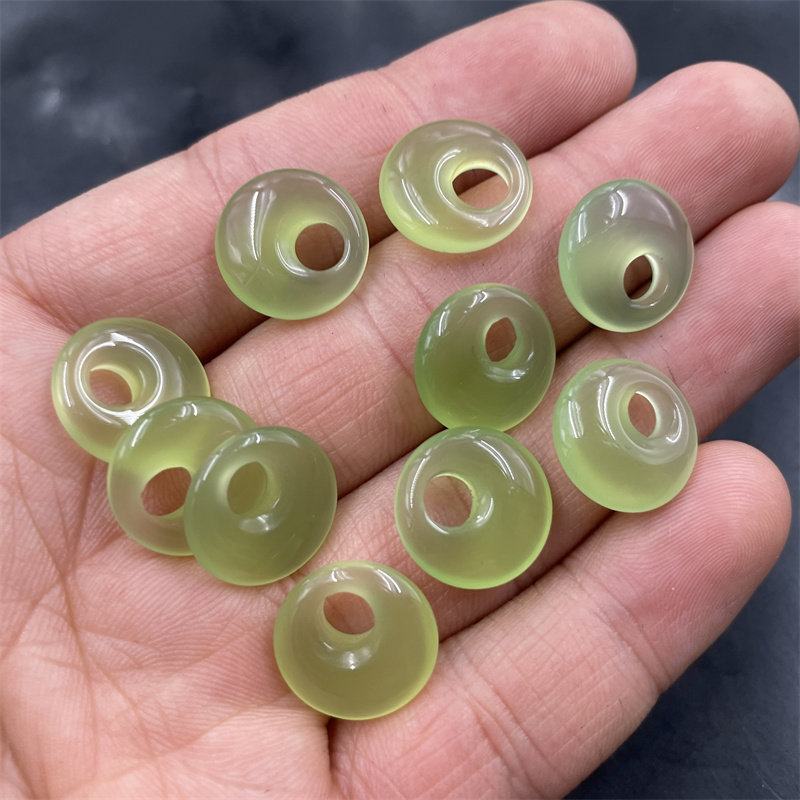 华夏美玉 冰种15毫米绿色玉髓玛瑙偏心扣吊坠 小号公主扣挂件,珠宝/钻石/翡翠,颈饰,淘宝优惠券,粉丝福利购,淘宝优惠卷