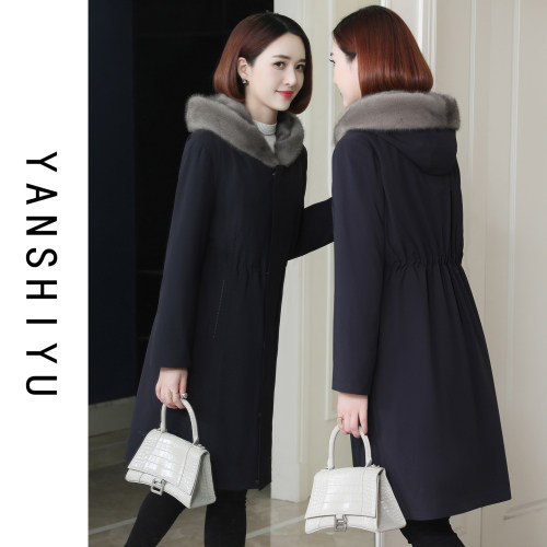 海宁派克服女中长款外套