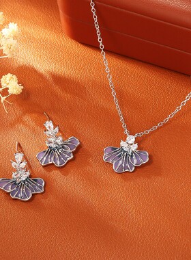 爆款蓝色鸢尾花锆石项链高级感轻奢时尚优雅气质锁骨链仙女风颈链